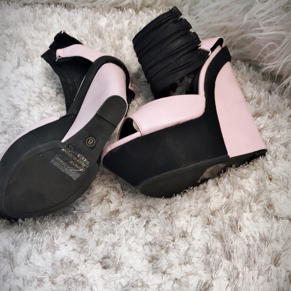 Shoes - Picture 3 of 3